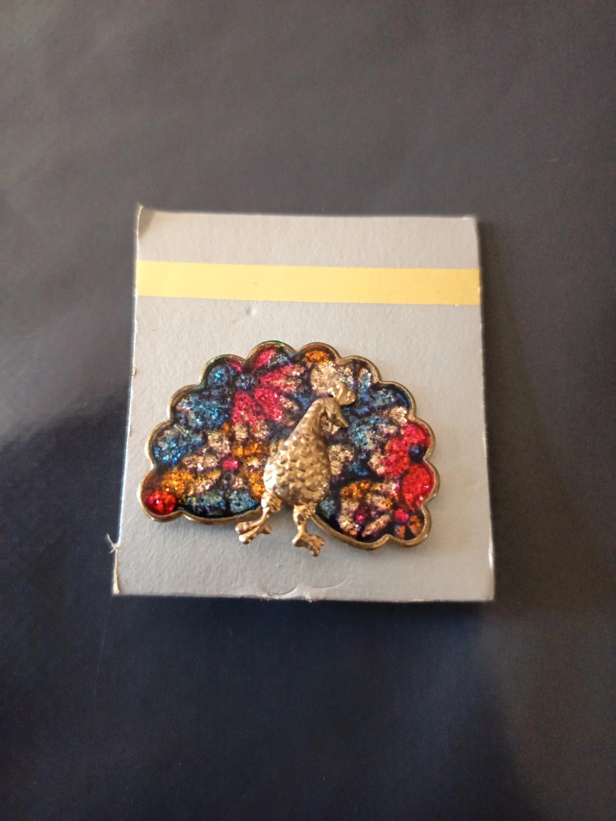 Broche  paon